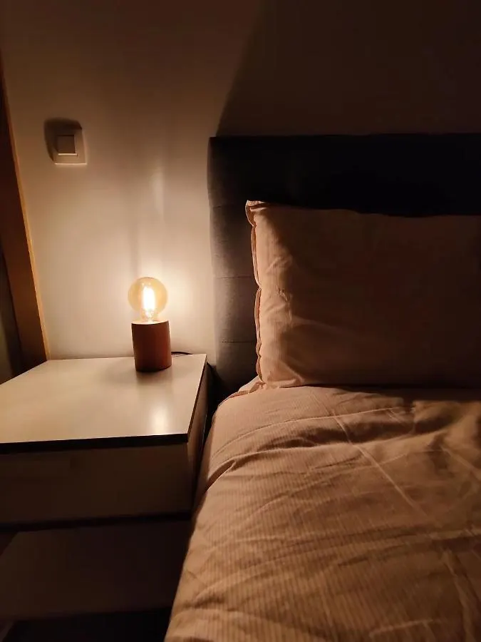 Bel-Etage Bruges Homestay - Free Parking - Entire Floor 0*,  Belgium